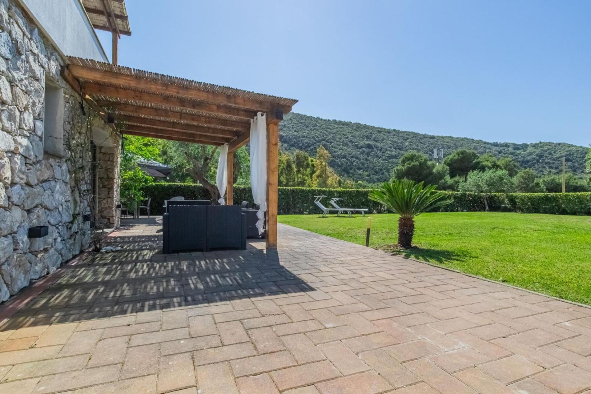 Villa Acquasalata Nisporto Exterior foto